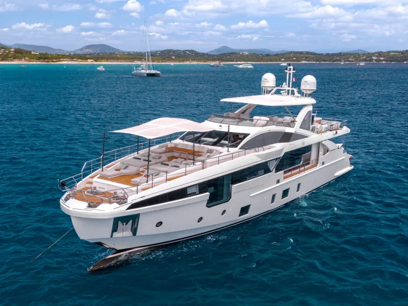Azimut 32 Metri | Nemesis Azimut 32 Metri | Nemesis yacht for charter