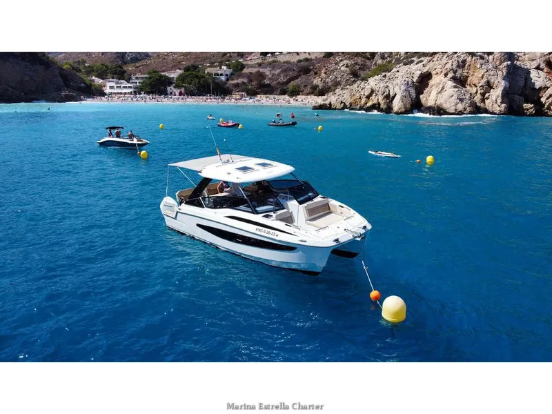 Emperatriz yacht for charter